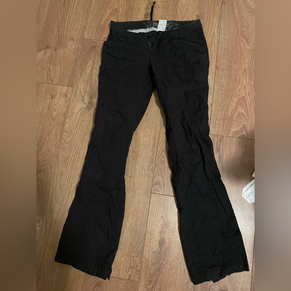 Low Rise Cargo Pants